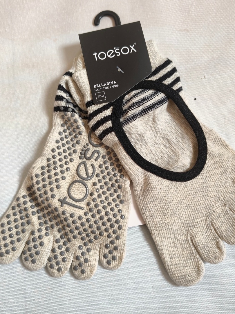 Toesox Yoga Five-Toe Socks Men - Yoga Fitness Wear ulasan dan harga