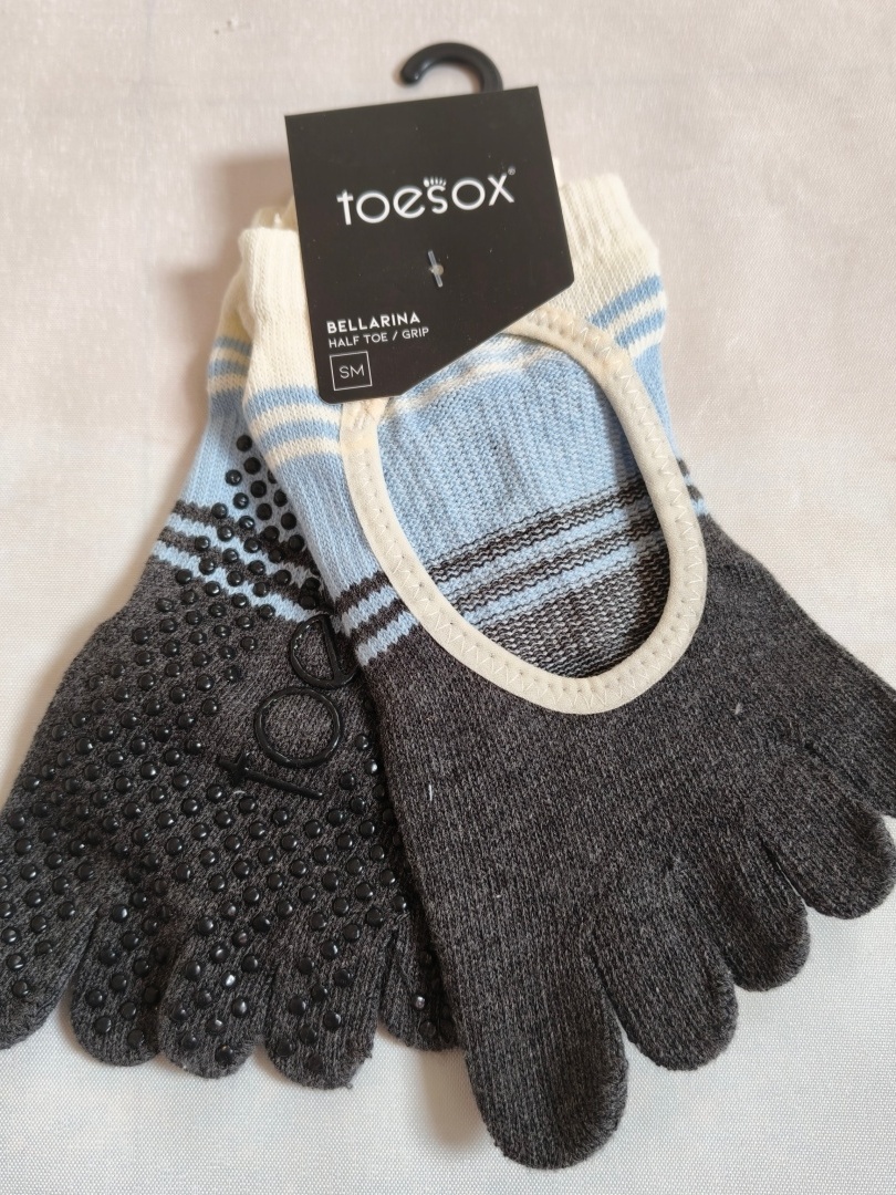 Toesox Yoga Five-Toe Socks Men - Yoga Fitness Wear ulasan dan harga